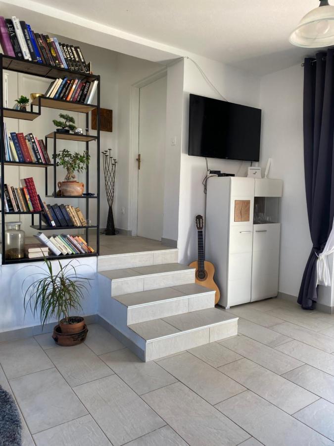 Beautiful Island House Ugljan Daire Dış mekan fotoğraf